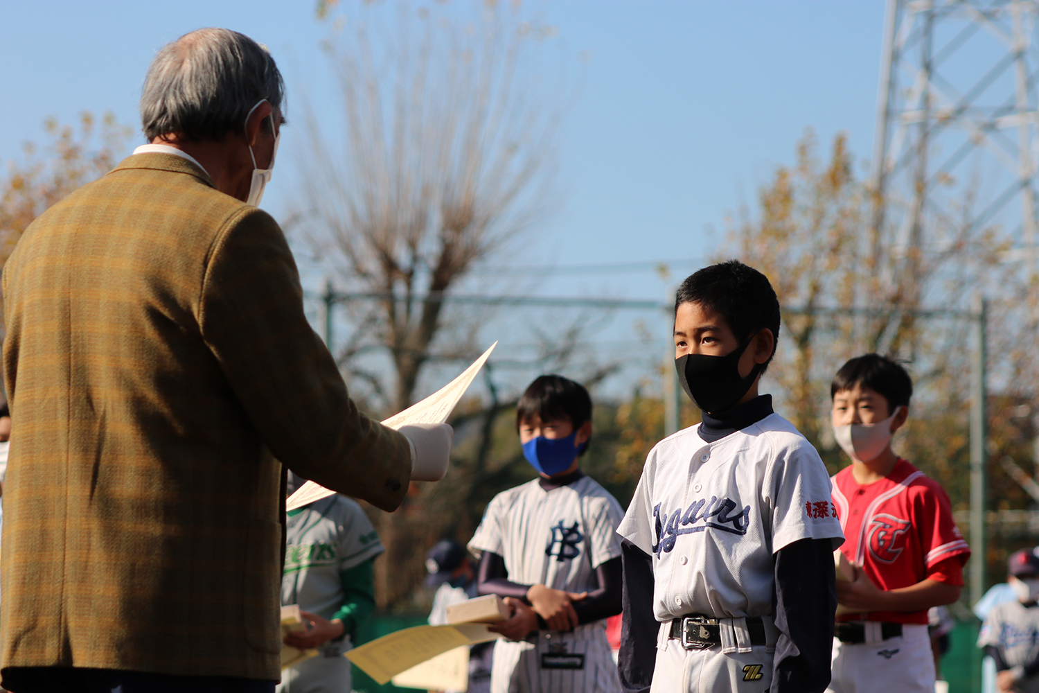 親睦リーグ戦のひとこま