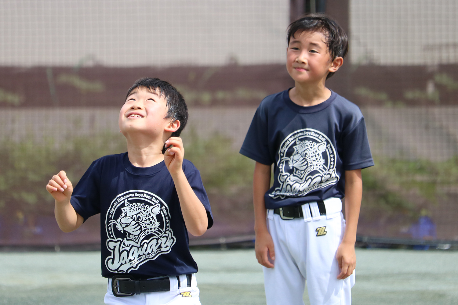 校庭での練習のひとこま