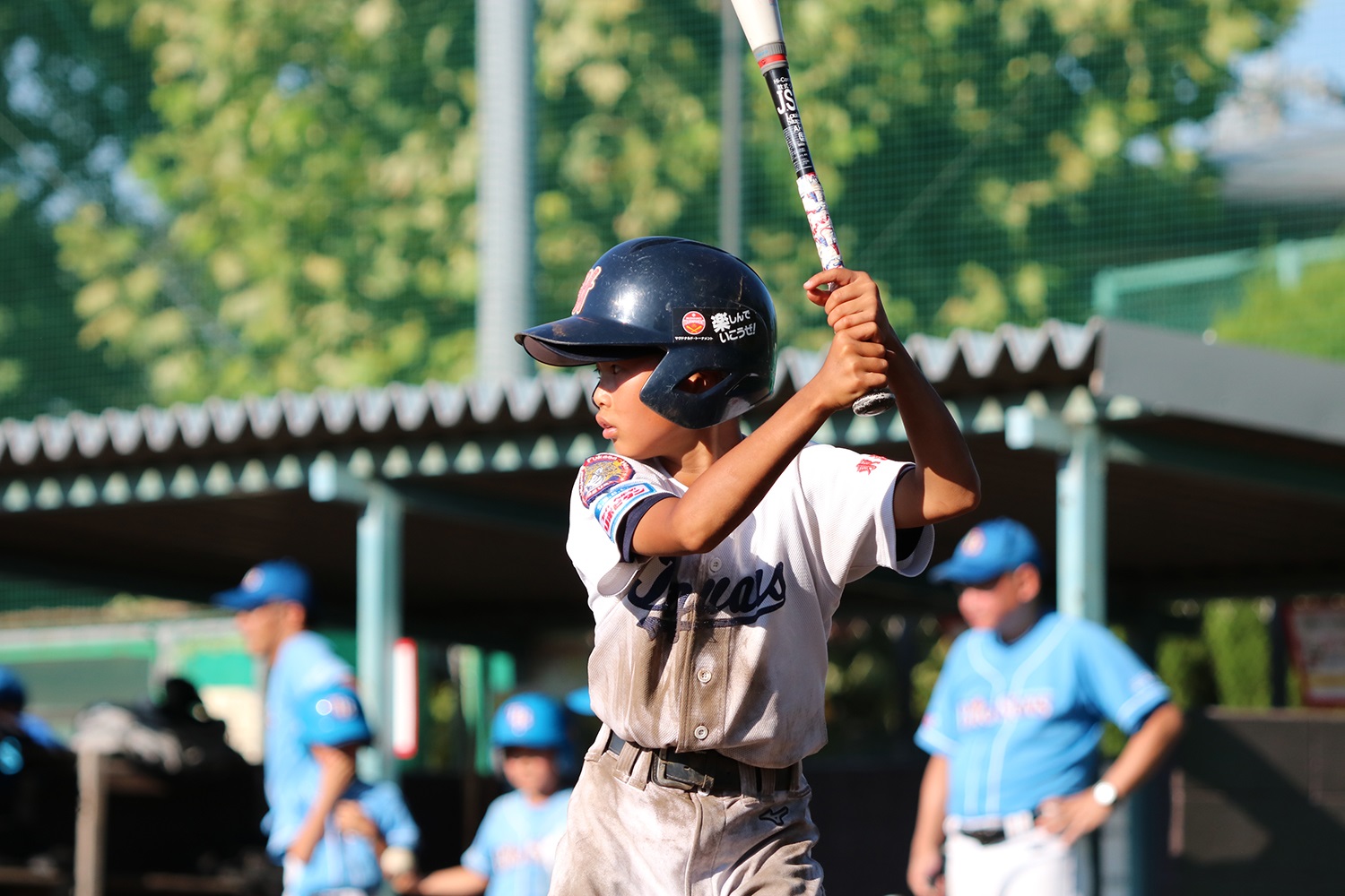 親睦リーグ戦のひとこま