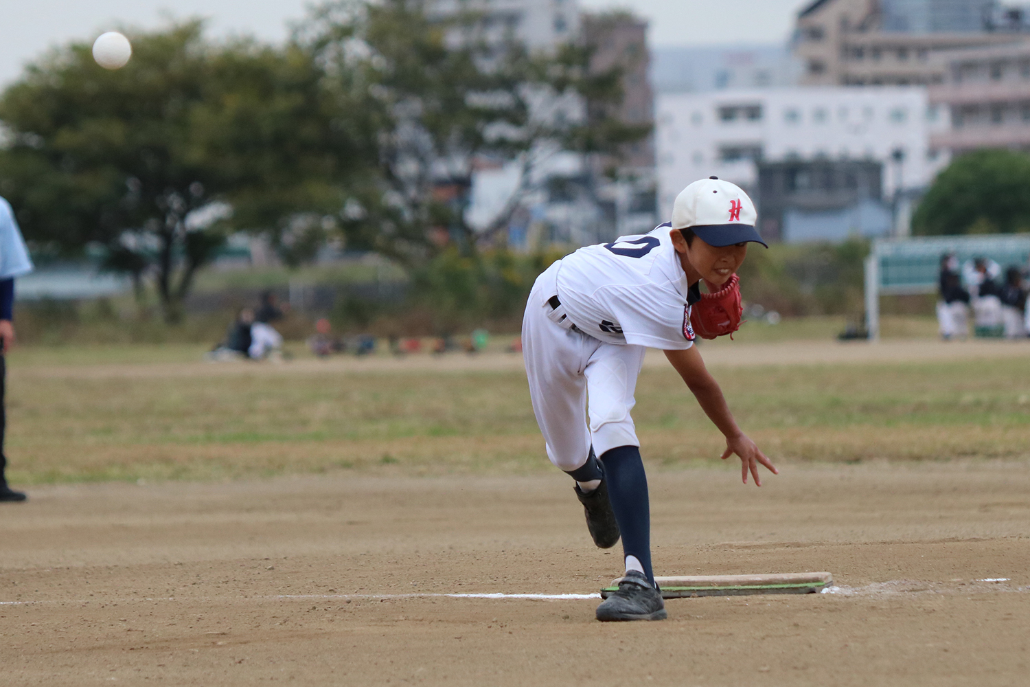 親睦リーグ戦のひとこま