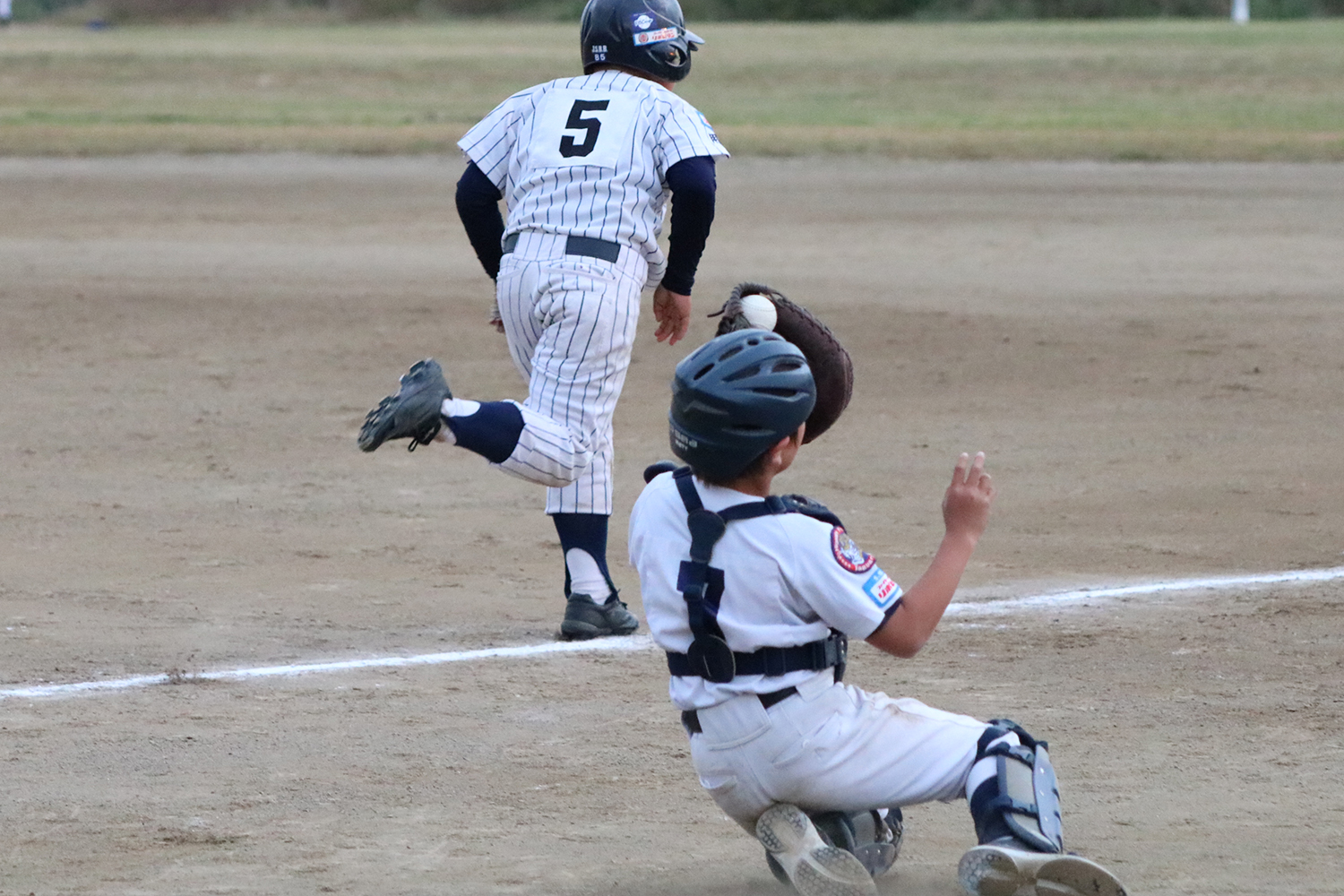親睦リーグ戦のひとこま