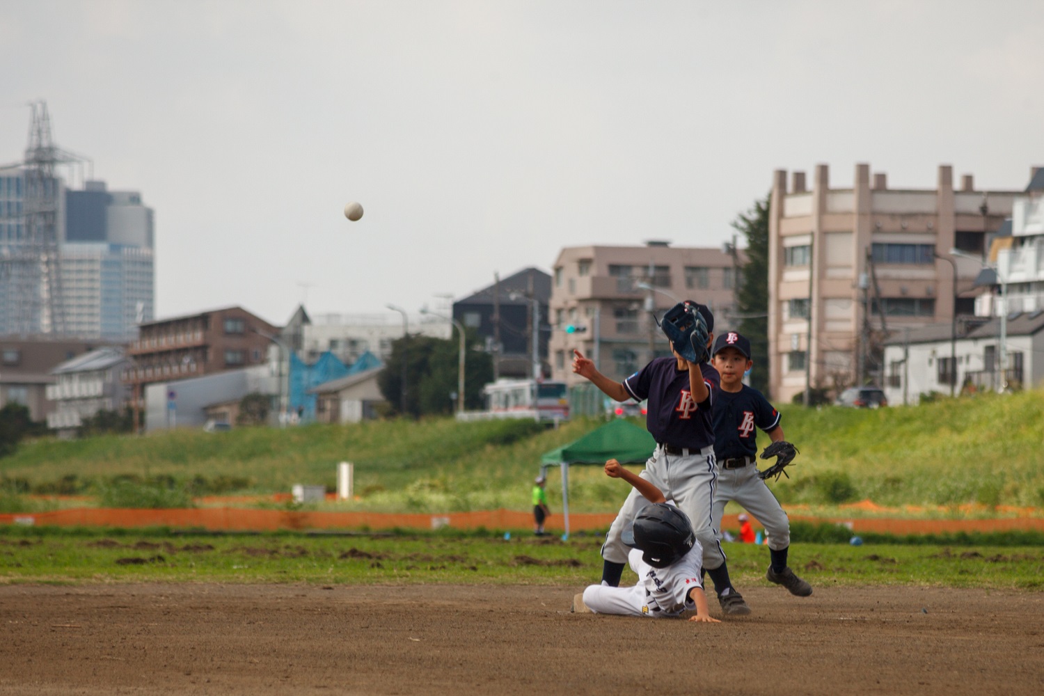 親睦リーグ試合でのひとこま