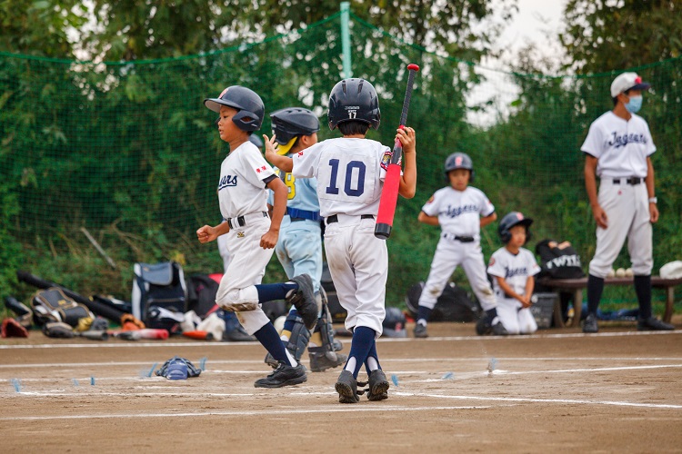 親睦リーグ試合でのひとこま