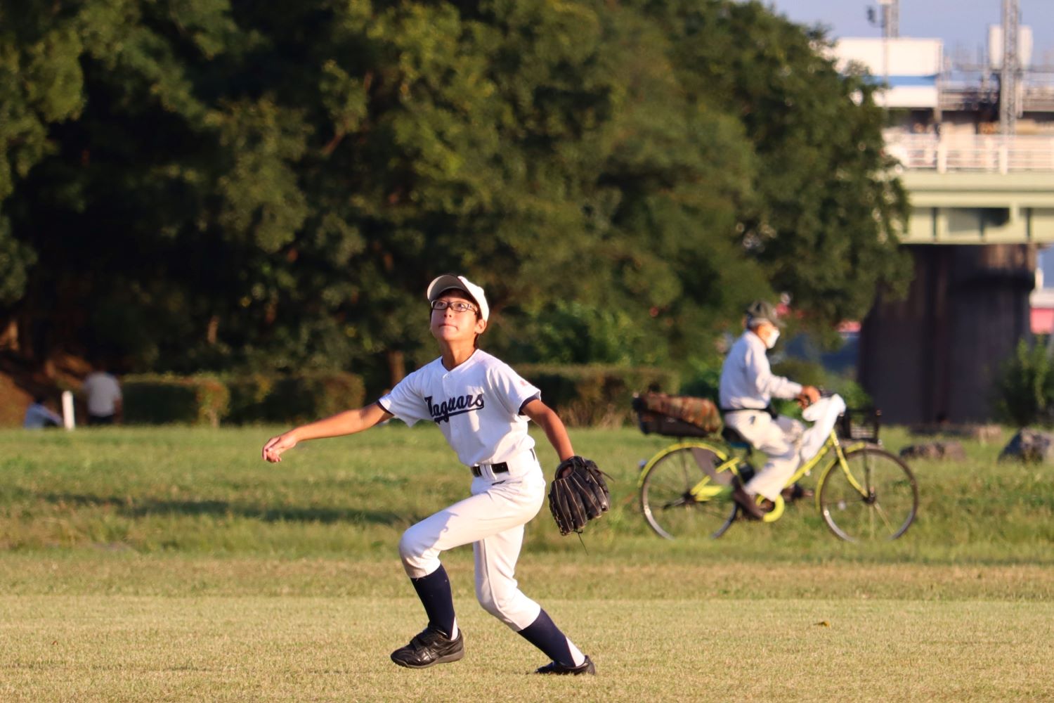 親睦リーグ戦のひとこま
