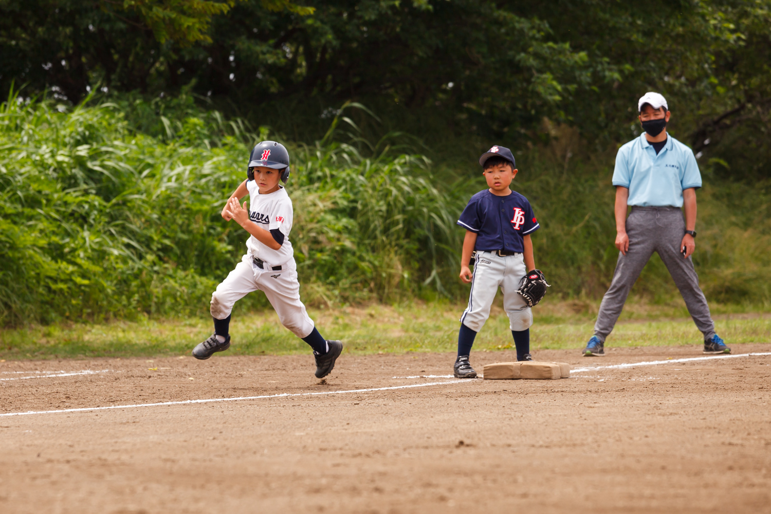 親睦リーグ戦のひとこま