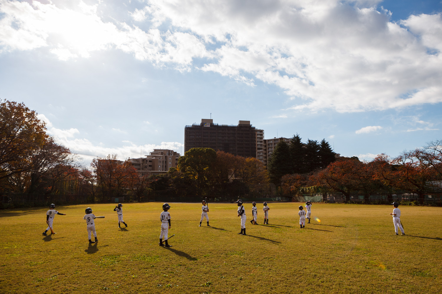 親睦リーグ戦のひとこま