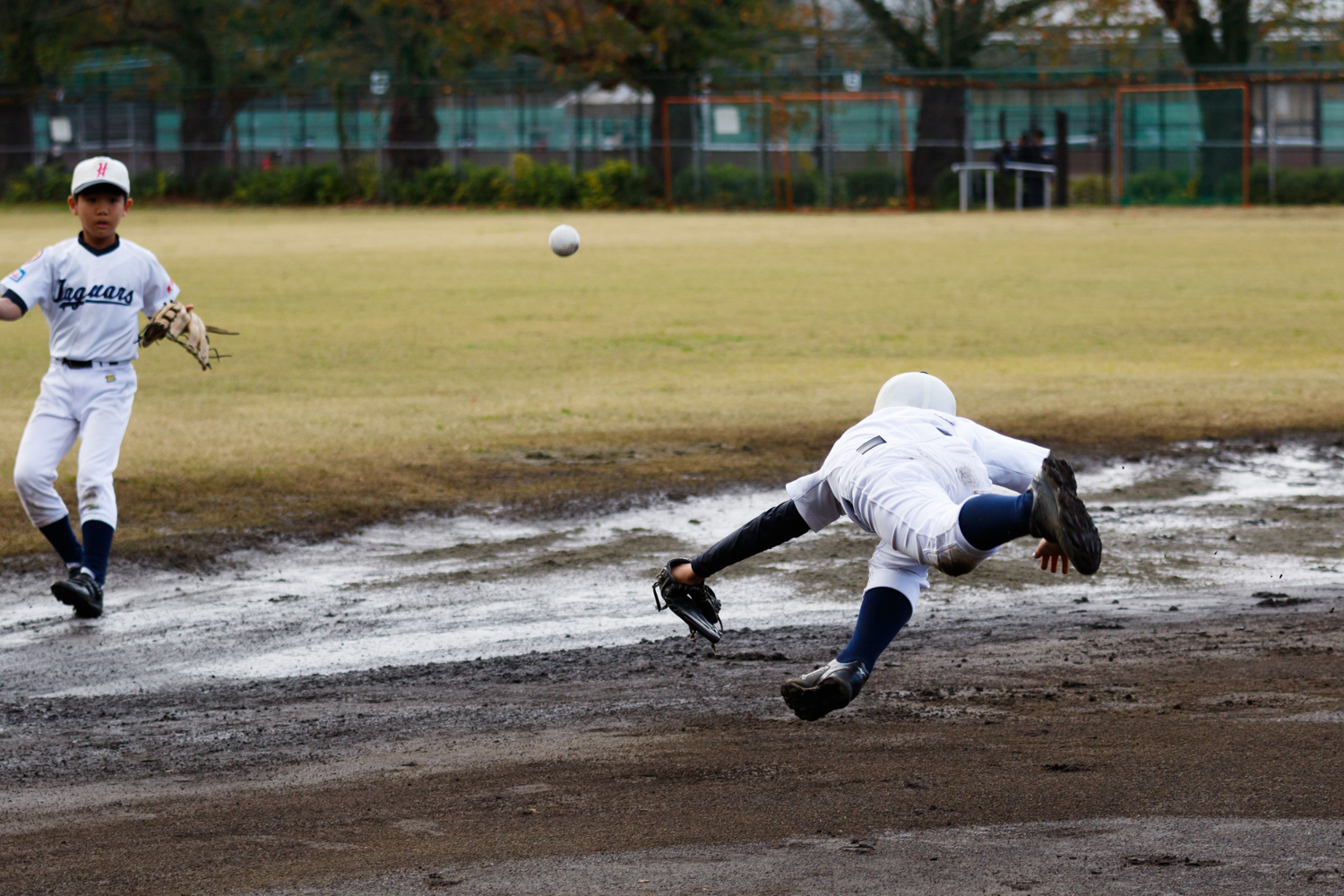 親睦リーグ戦のひとこま