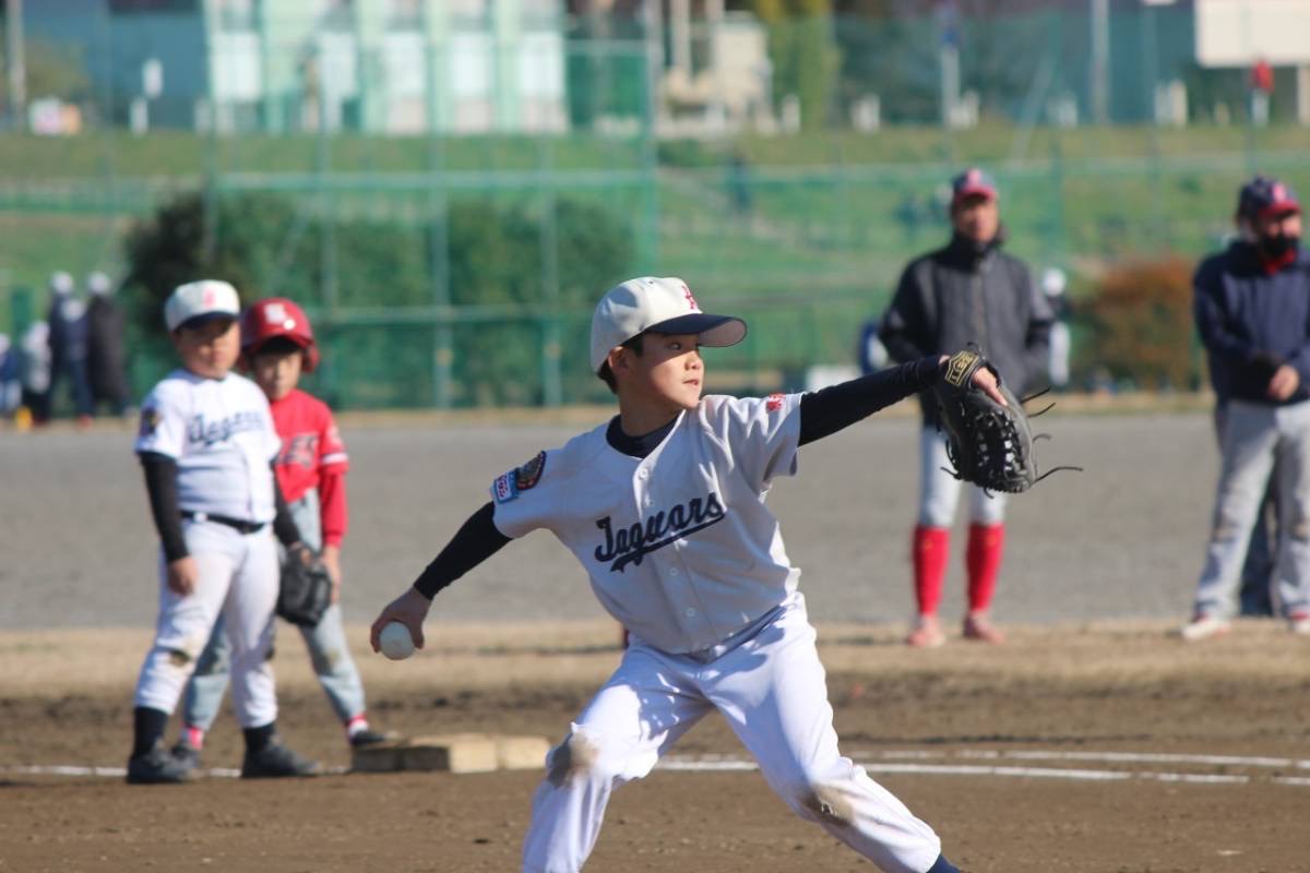 親睦リーグ戦のひとこま