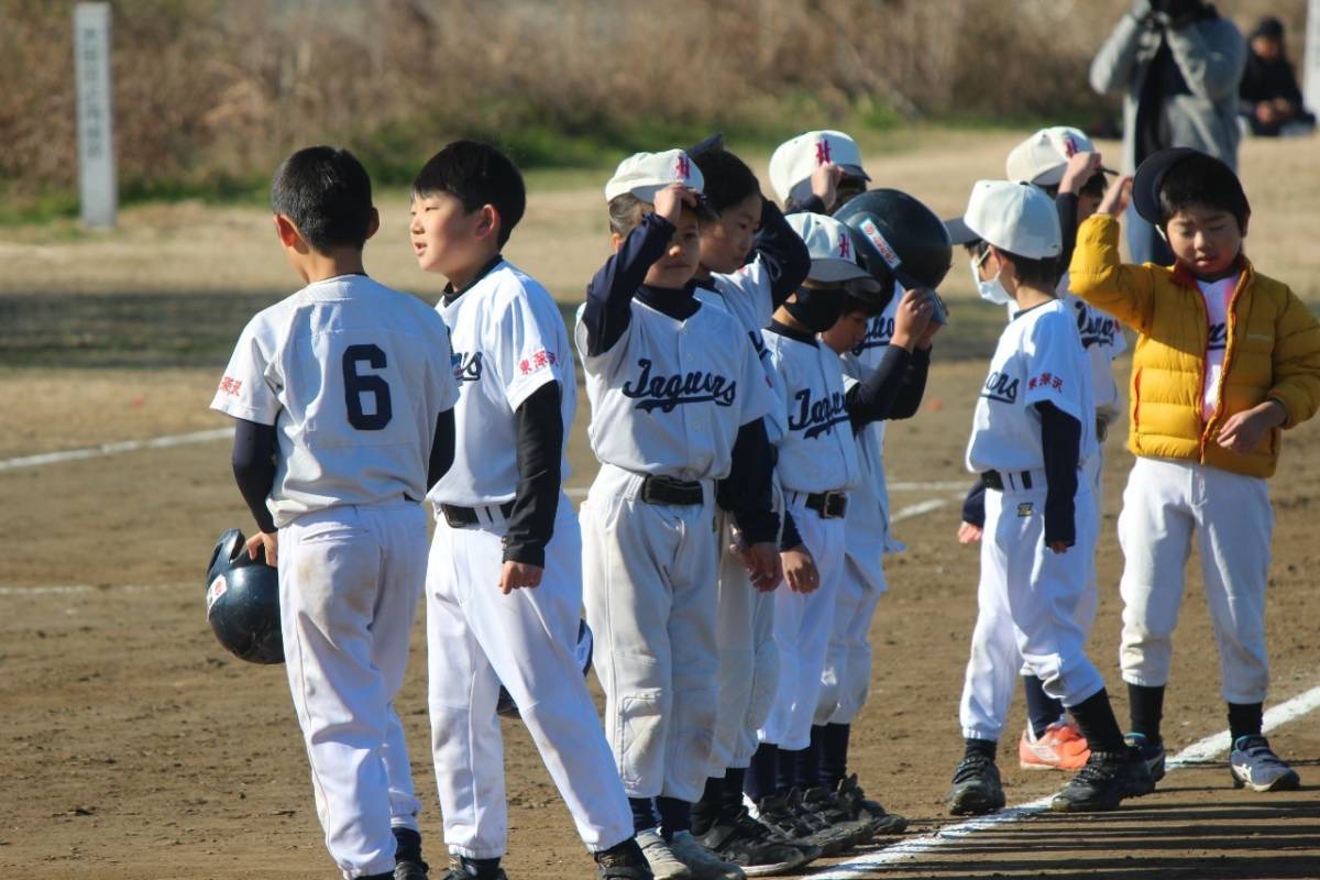 親睦リーグ戦のひとこま